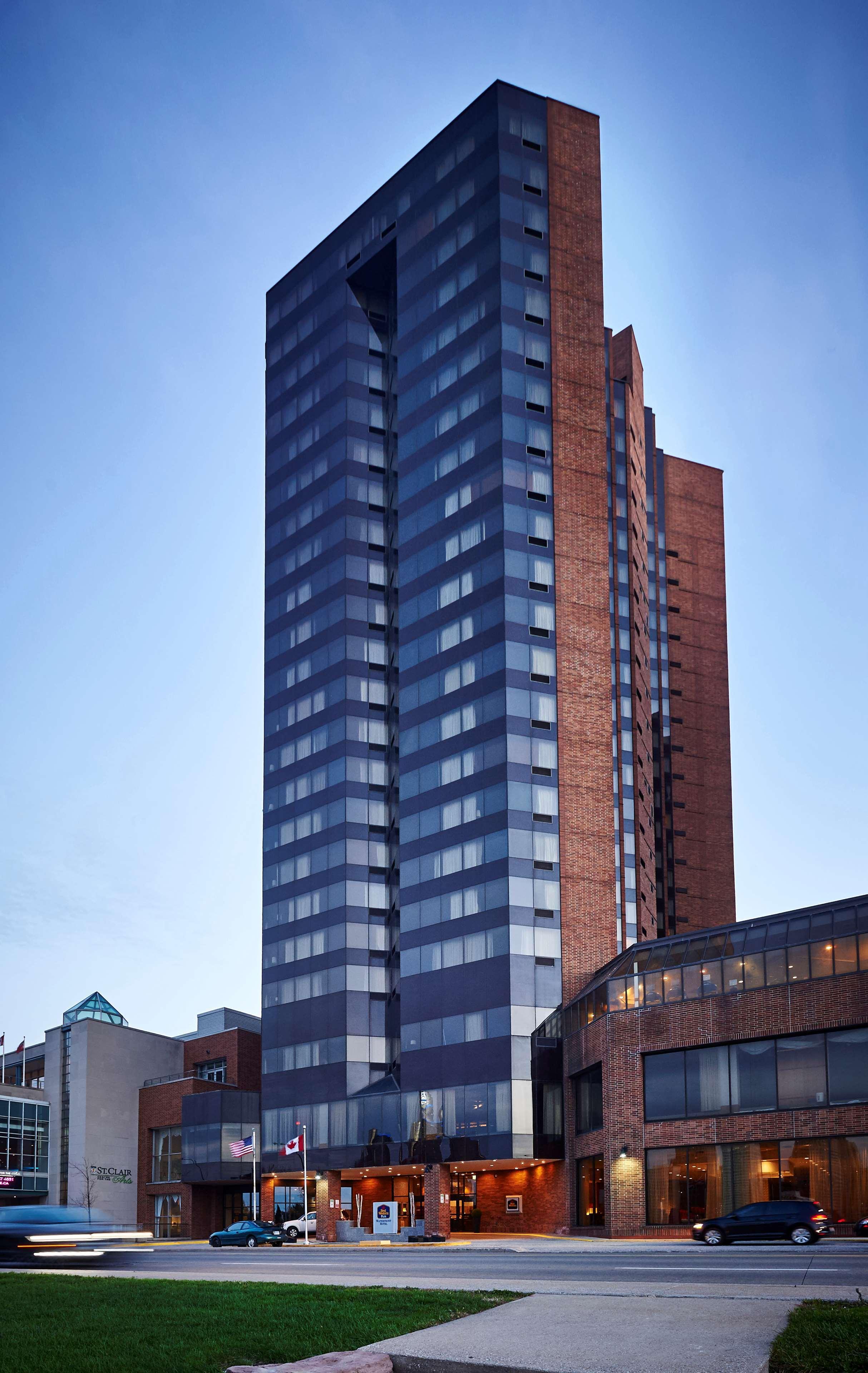 Best Western Plus Waterfront Hotel Windsor Eksteriør billede