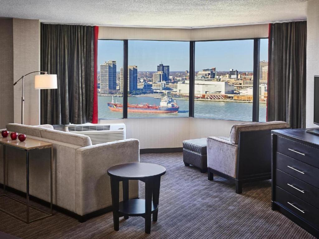 Best Western Plus Waterfront Hotel Windsor Eksteriør billede