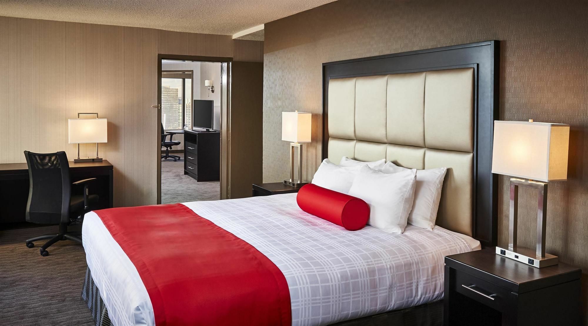 Best Western Plus Waterfront Hotel Windsor Eksteriør billede